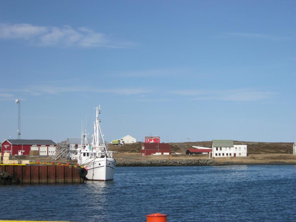 Solsetur Guesthouse Raufarhöfn Exteriör bild